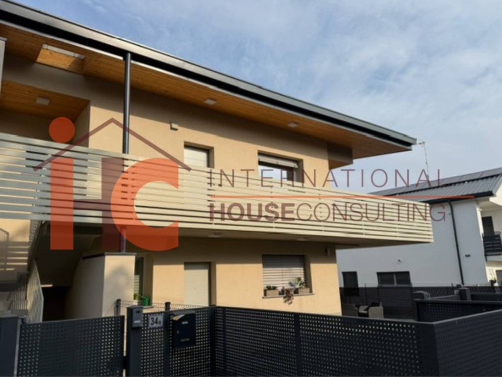 appartamento in vendita a Brembate