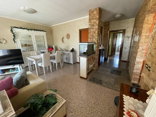 casa indipendente in vendita a Brembate