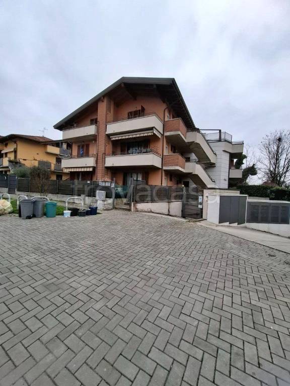 appartamento in vendita a Brembate