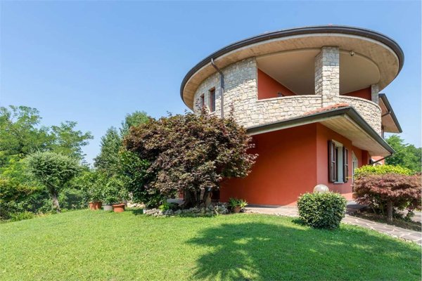 casa indipendente in vendita a Brembate in zona Grignano