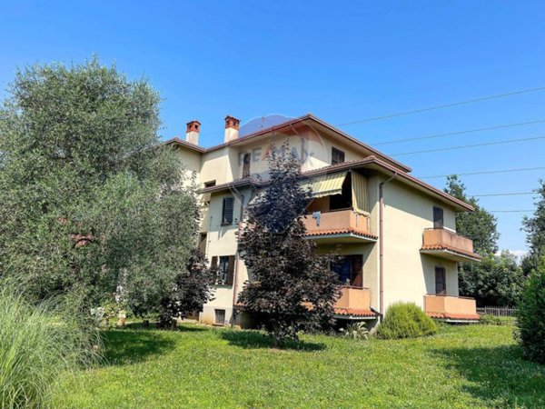 appartamento in vendita a Brembate