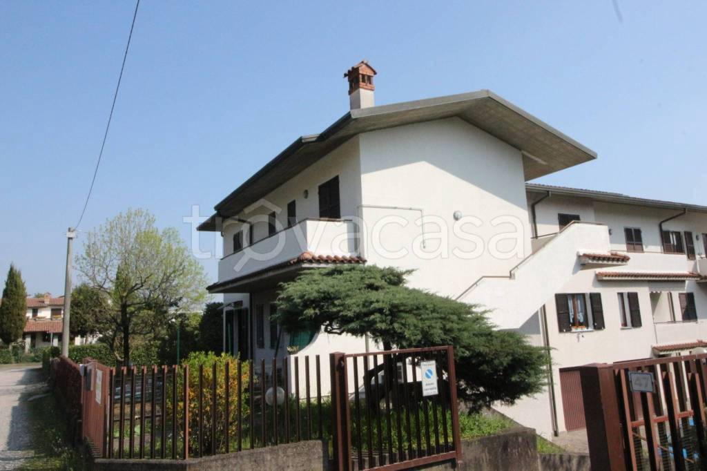 appartamento in vendita a Brembate