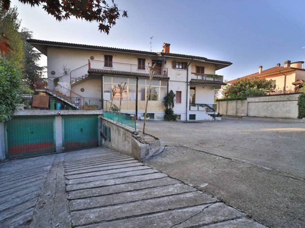 casa indipendente in vendita a Brembate