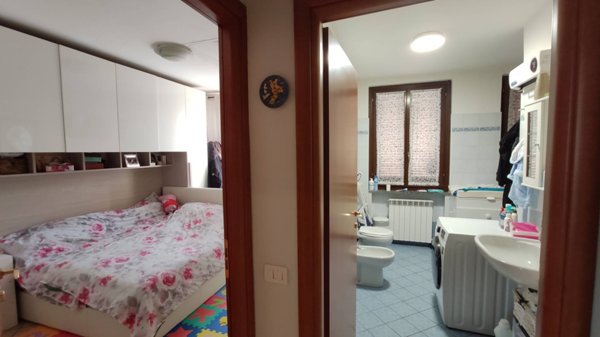 appartamento in vendita a Brembate in zona Grignano