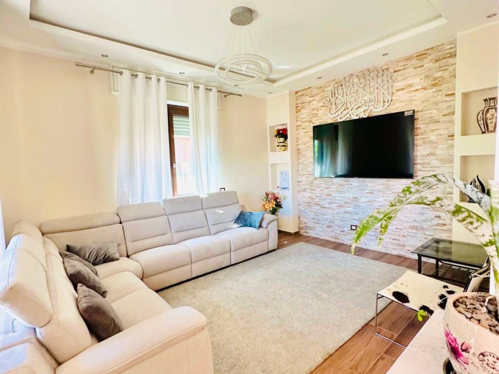 casa indipendente in vendita a Brembate in zona Grignano