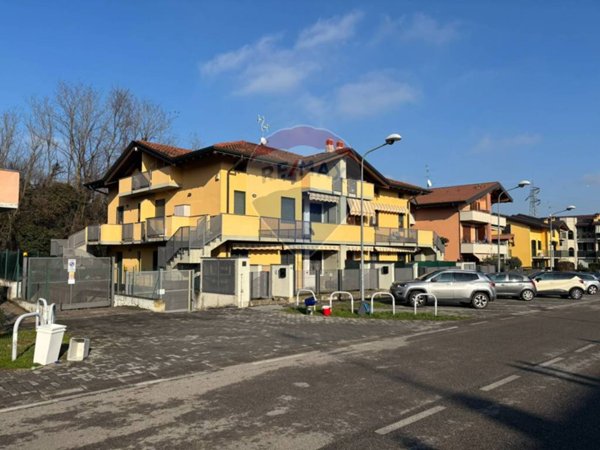 appartamento in vendita a Brembate