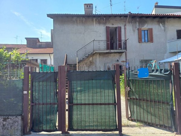 appartamento in vendita a Brembate