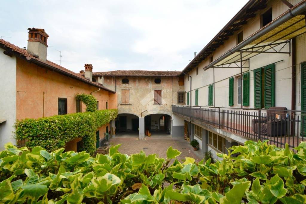 appartamento in vendita a Brembate