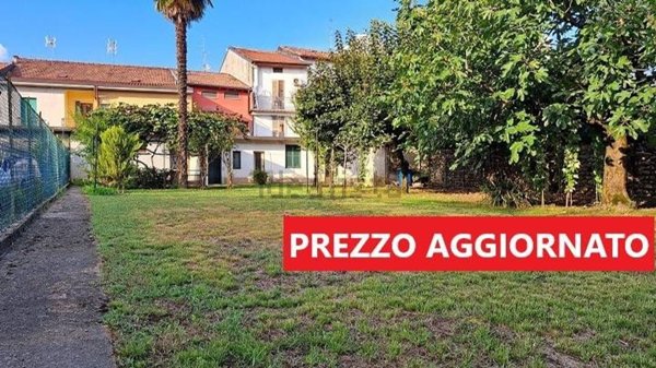 casa indipendente in vendita a Brembate