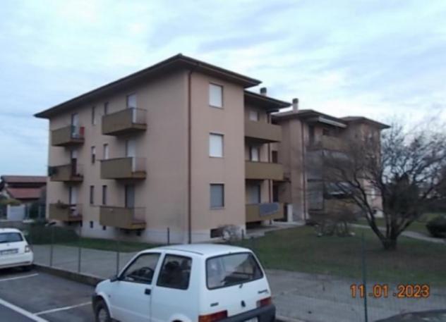 appartamento in vendita a Brembate in zona Grignano