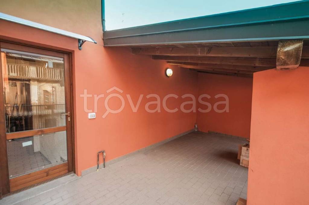 appartamento in vendita a Brembate