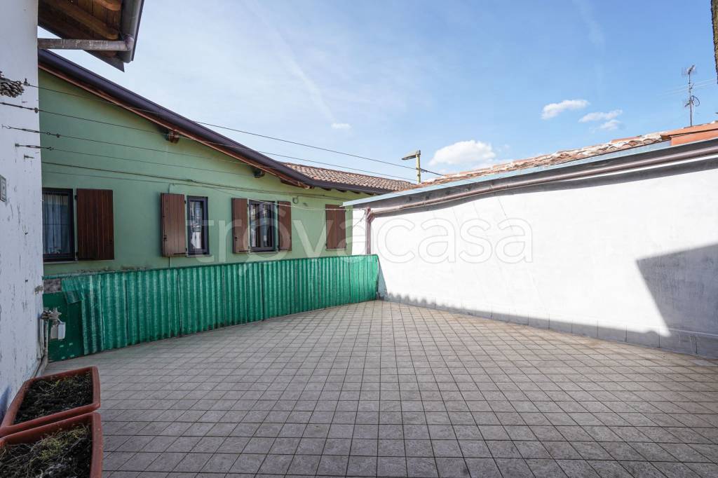 casa indipendente in vendita a Brembate