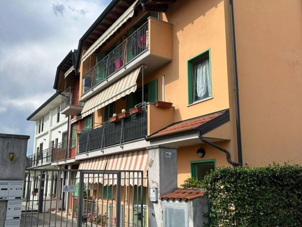 appartamento in vendita a Brembate