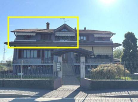 appartamento in vendita a Brembate in zona Grignano