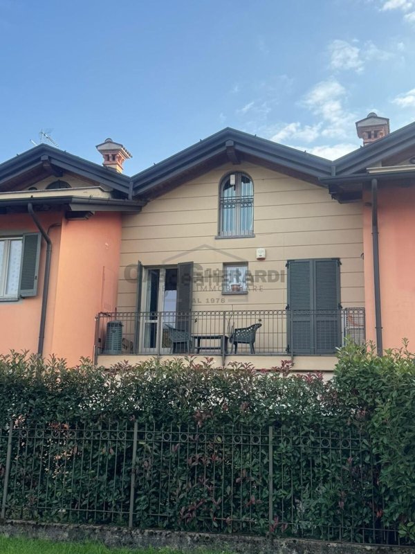 appartamento in vendita a Brembate
