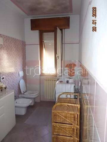 appartamento in vendita a Brembate in zona Grignano