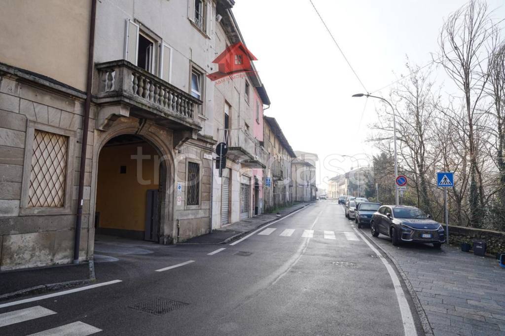 appartamento in vendita a Brembate