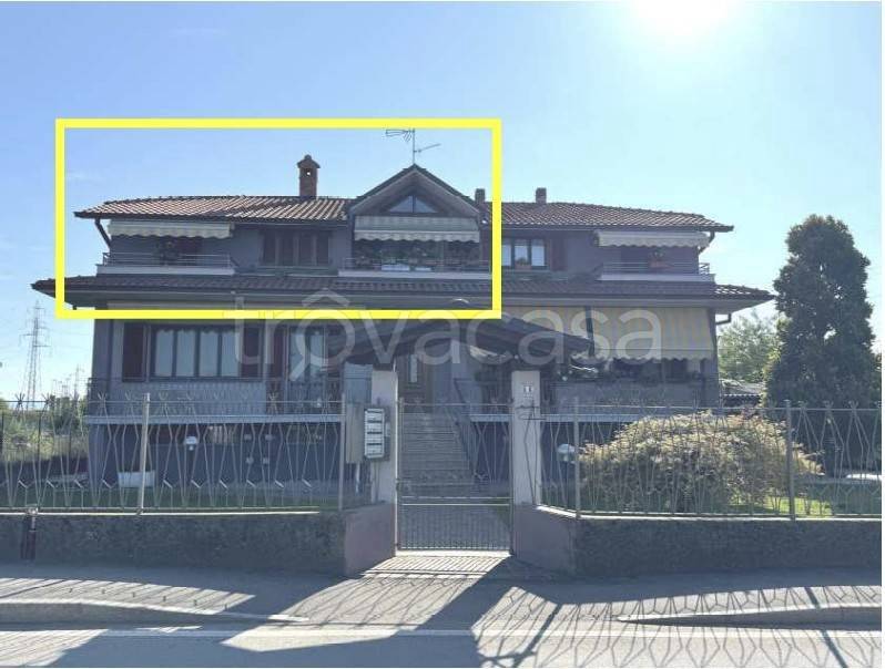 appartamento in vendita a Brembate in zona Grignano