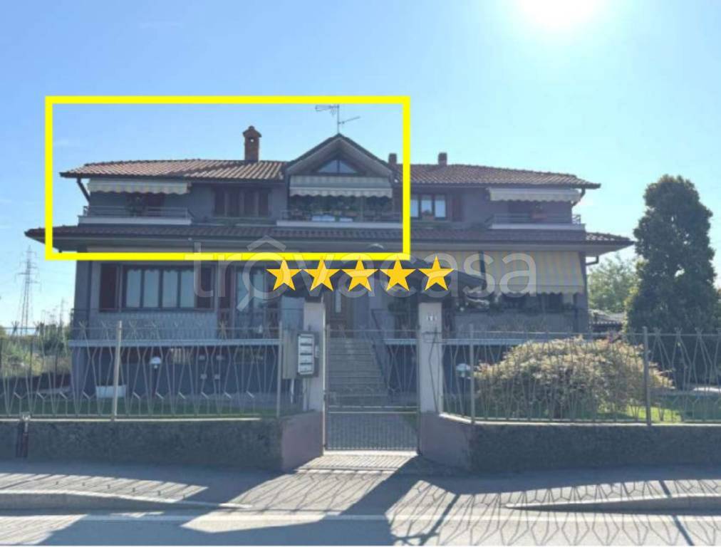 appartamento in vendita a Brembate in zona Grignano