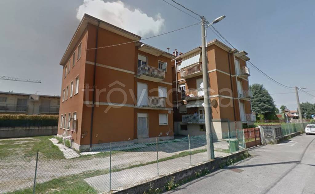 appartamento in vendita a Brembate