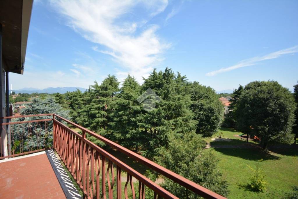 appartamento in vendita a Brembate