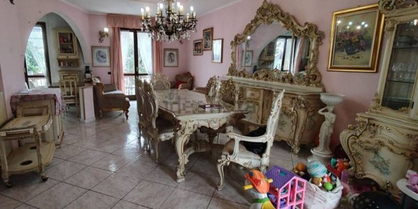 casa indipendente in vendita a Brembate