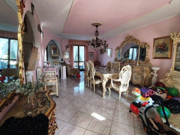 casa indipendente in vendita a Brembate in zona Grignano