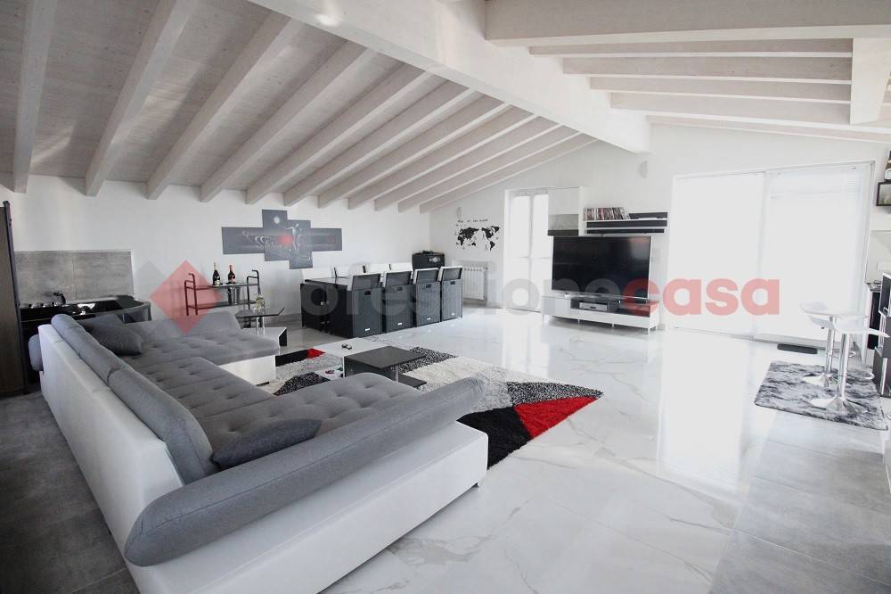 casa indipendente in vendita a Brembate