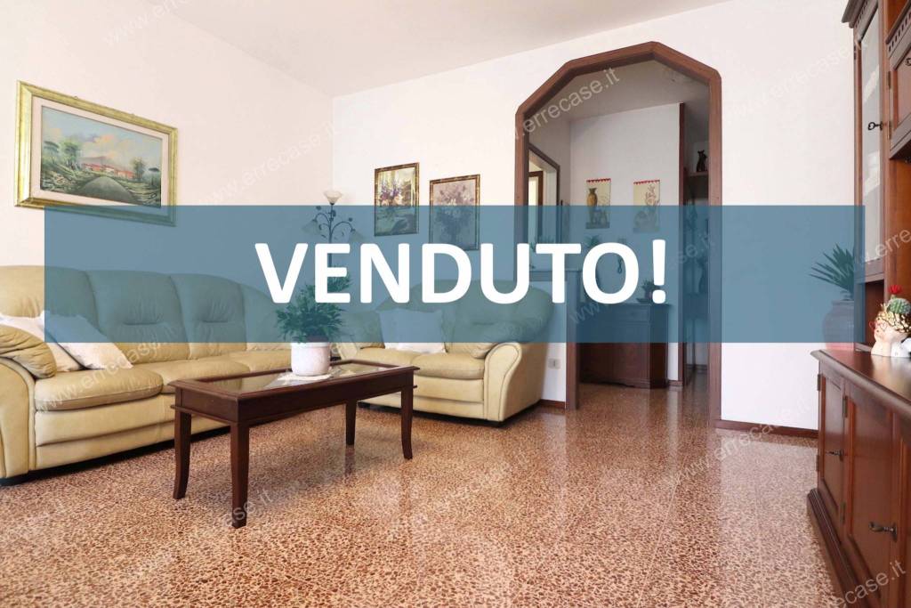 appartamento in vendita a Brembate in zona Grignano