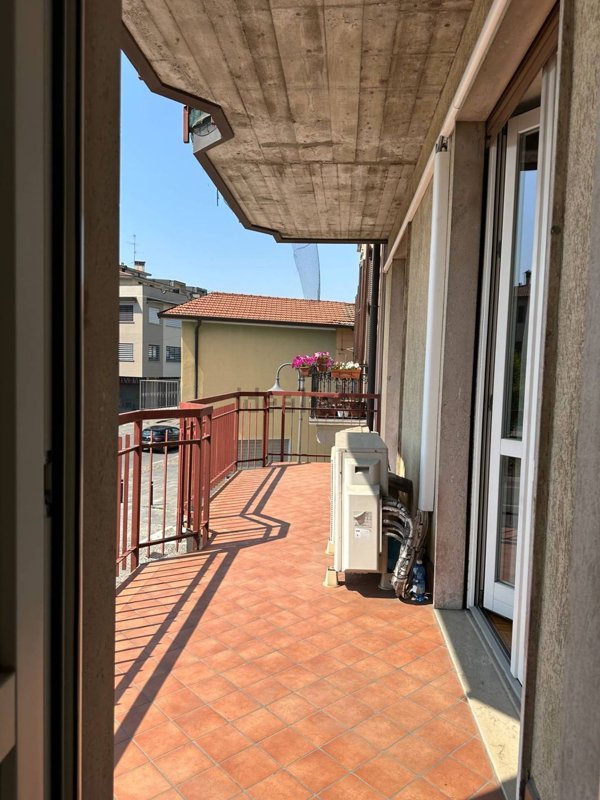 ufficio in vendita a Brembate