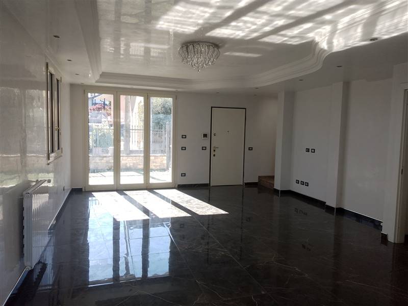casa indipendente in vendita a Brembate