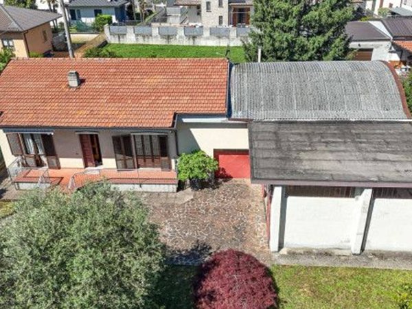 casa indipendente in vendita a Brembate