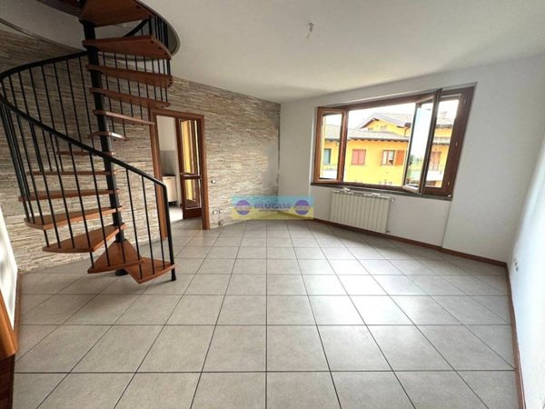 appartamento in vendita a Brembate