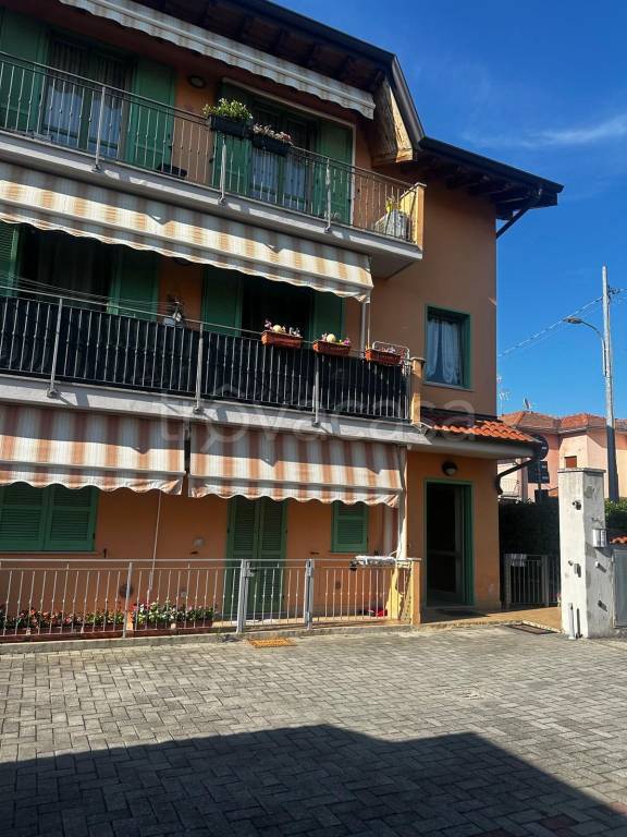 appartamento in vendita a Brembate