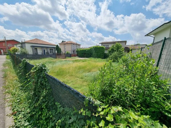 casa indipendente in vendita a Brembate