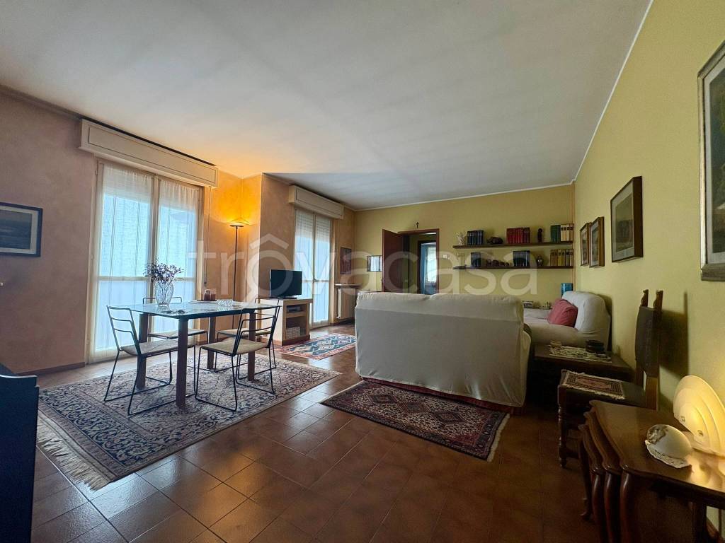 appartamento in vendita a Brembate