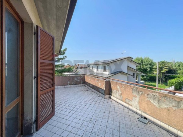 appartamento in vendita a Brembate