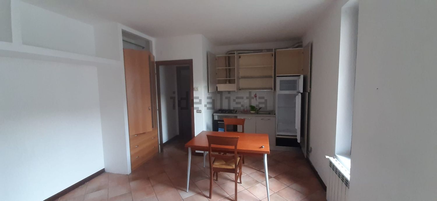 appartamento in vendita a Brembate in zona Grignano