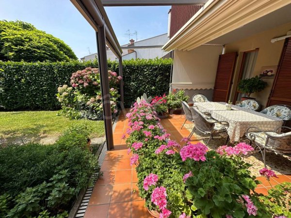 casa indipendente in vendita a Brembate di Sopra