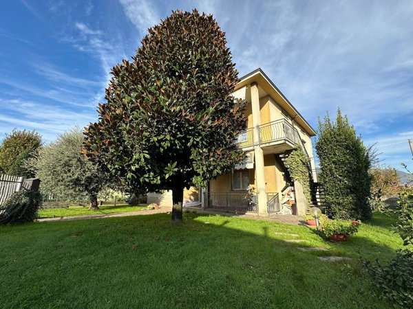 appartamento in vendita a Brembate di Sopra