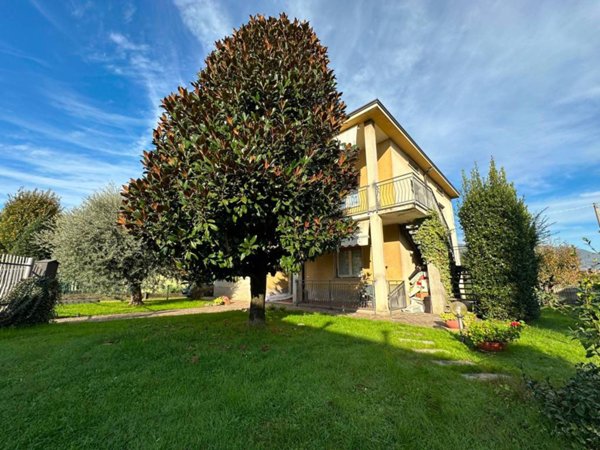 appartamento in vendita a Brembate di Sopra