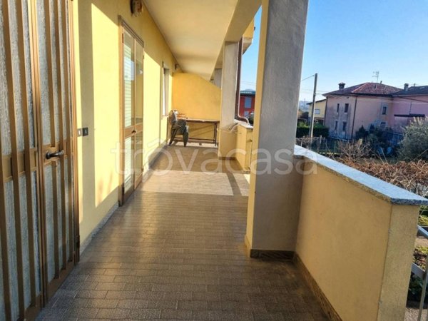 casa indipendente in vendita a Brembate di Sopra