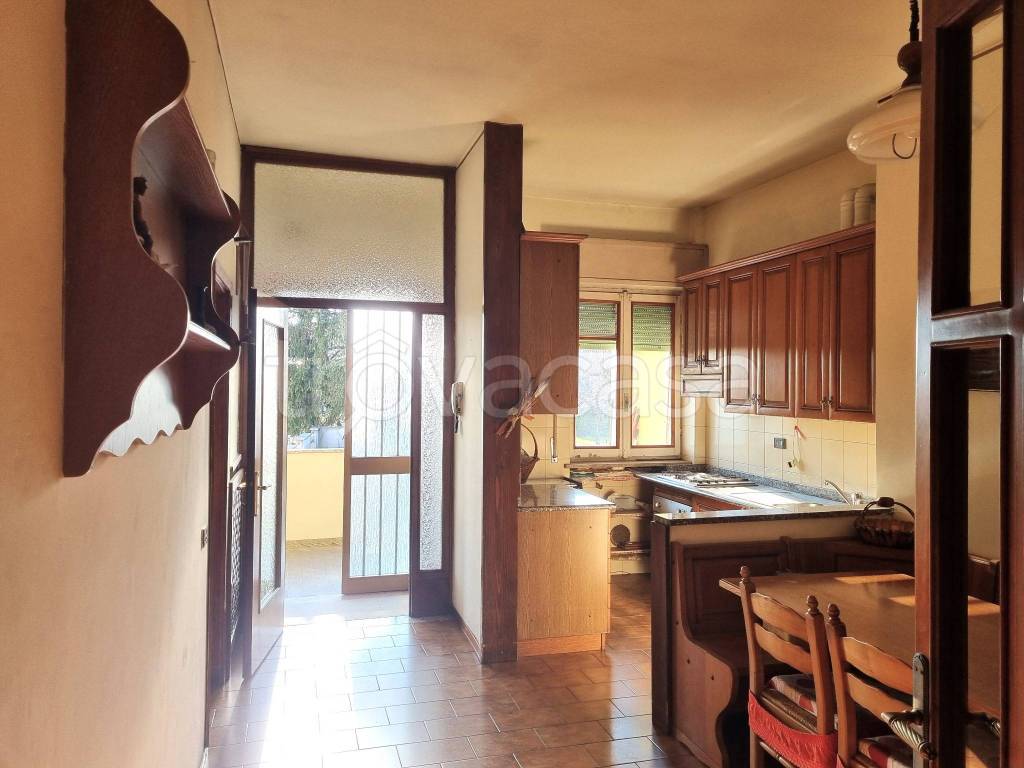 casa indipendente in vendita a Brembate di Sopra