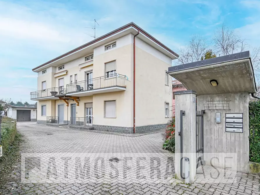 appartamento in vendita a Brembate di Sopra