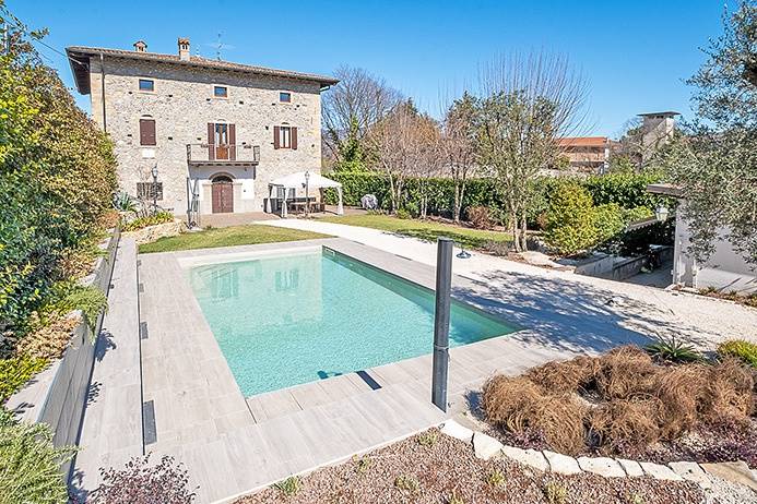 villa in vendita a Brembate di Sopra