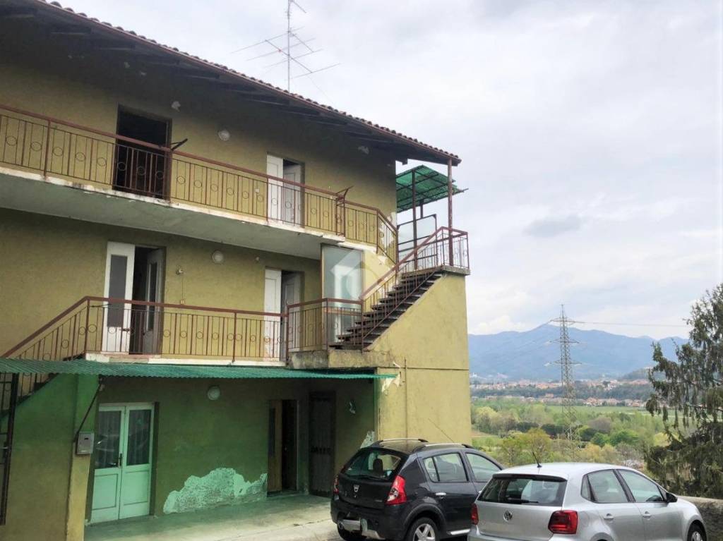 casa indipendente in vendita a Brembate di Sopra