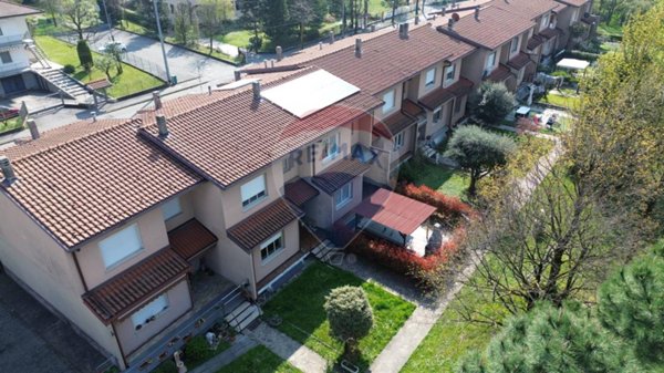 casa indipendente in vendita a Brembate di Sopra