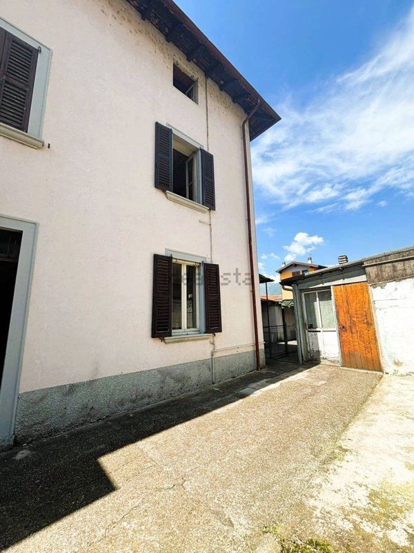 appartamento in vendita a Brembate di Sopra