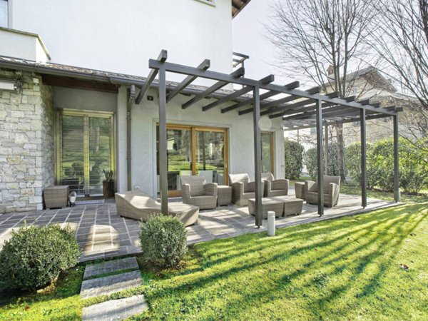 casa indipendente in vendita a Brembate di Sopra