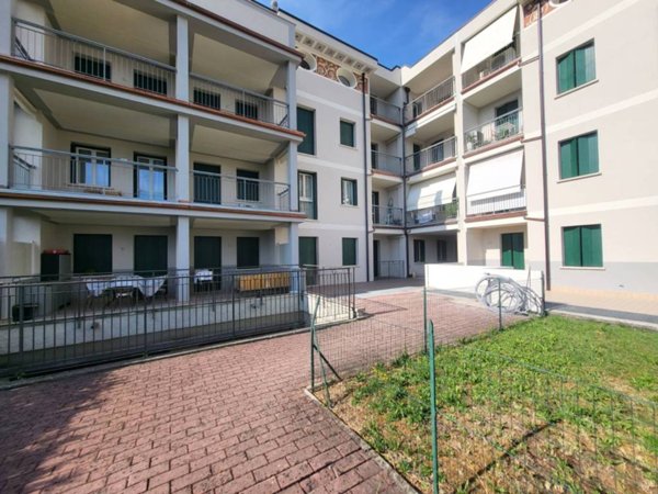 appartamento in vendita a Brembate di Sopra